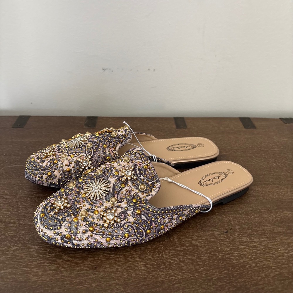 Atalina Womens Paisley Tapestry Embellished Mules Studded Rhinestone Slides 9.5